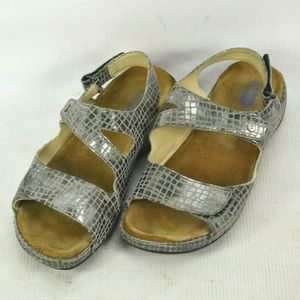 Wolky Reptile Print Walking Sandals Shoes Womens 9
